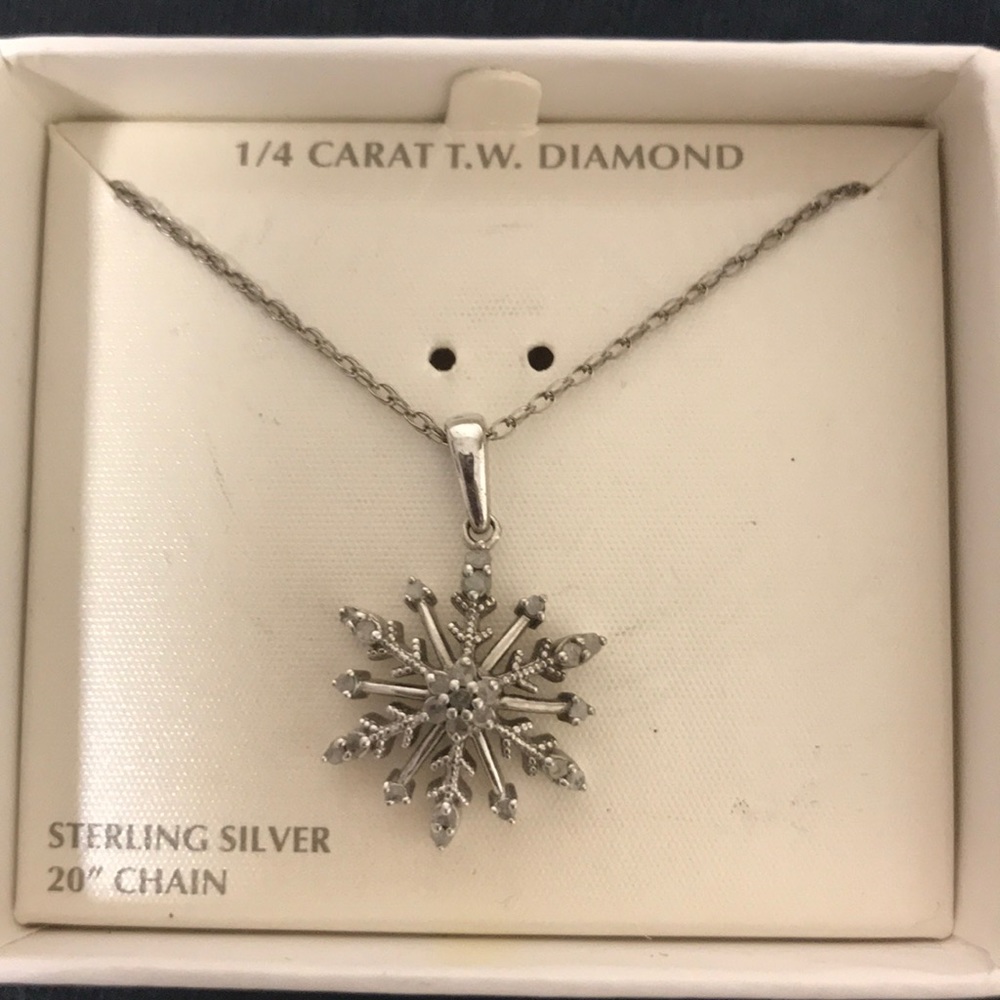 Snow flake sterling silver diamond necklace